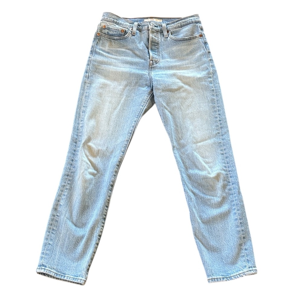 Levi's Wedgie Button Fly Straight Leg Light Wash Blue Denim Jeans‎ Size 27